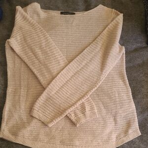 Tahari Cream Crew Neck Sweater with Long Sleeves and Relaxed Fit